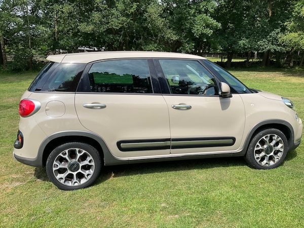 Used Fiat 500L 2014 for sale - 74314284: Photo 5
