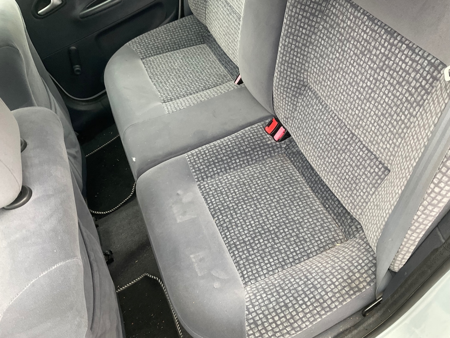 Used Renault Megane 2002 for sale - 77012039: Photo 12