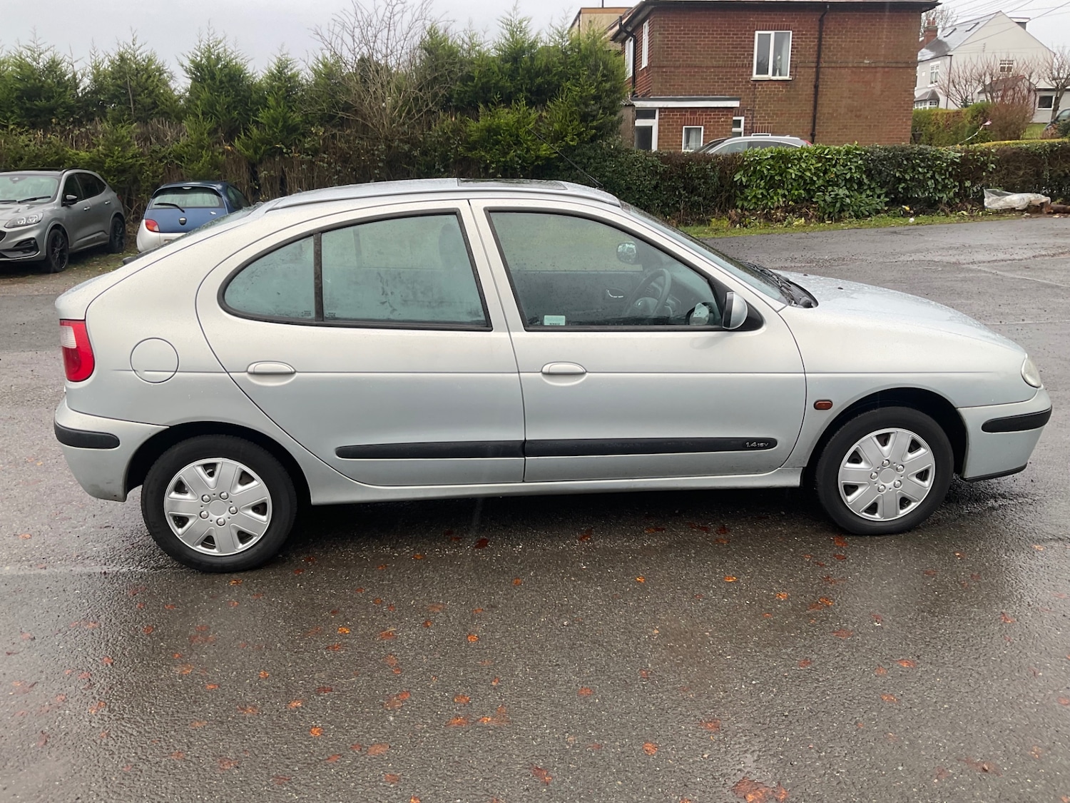 Used Renault Megane 2002 for sale - 77012039: Photo 2