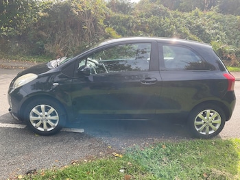 Used Toyota Yaris 2009 for sale - 76143931: Photo 4