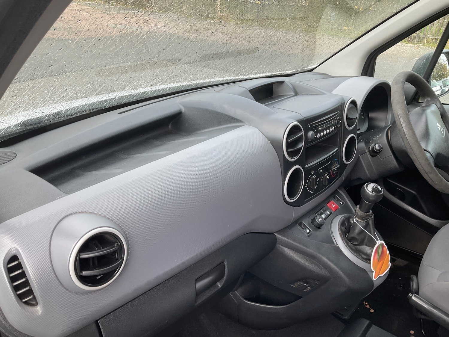 Used Peugeot Partner 2012 for sale - 76382804: Photo 18