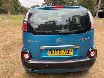 Used Citroen C3 Picasso 2009 for sale - 75680316: Photo