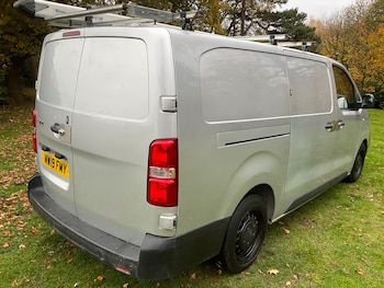 Used Peugeot Expert 2019 for sale - 76466090: Photo