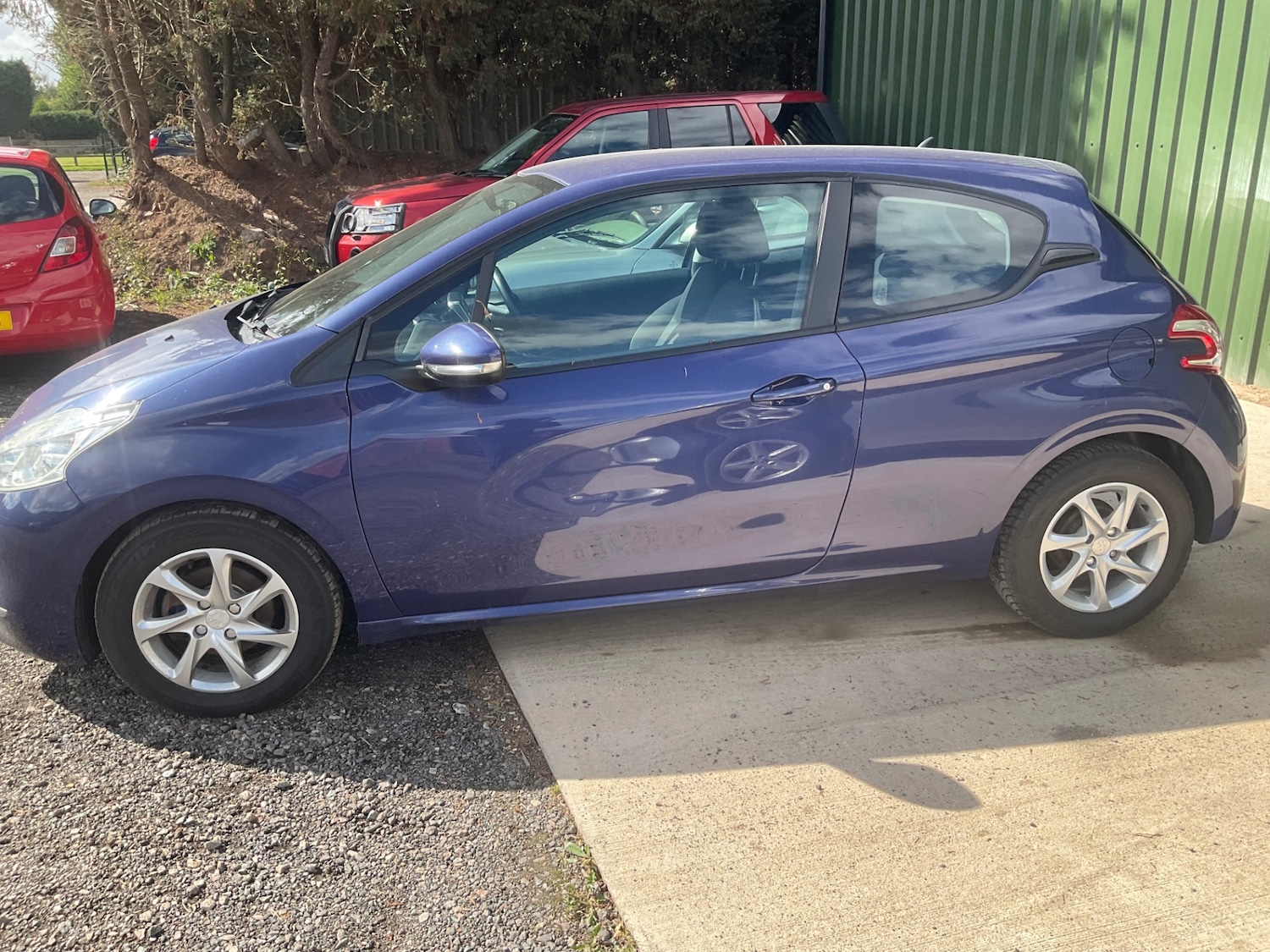 Used Peugeot 208 2013 for sale - 75934811: Photo 5