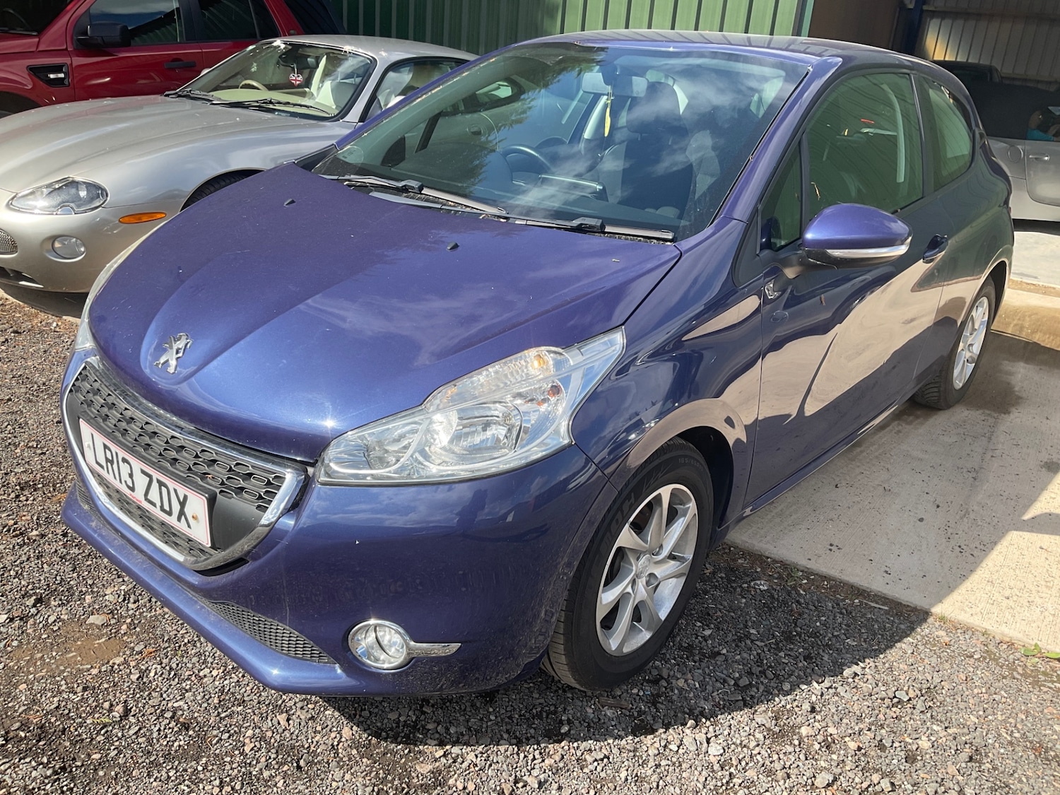 Used Peugeot 208 2013 for sale - 75934811: Photo 6