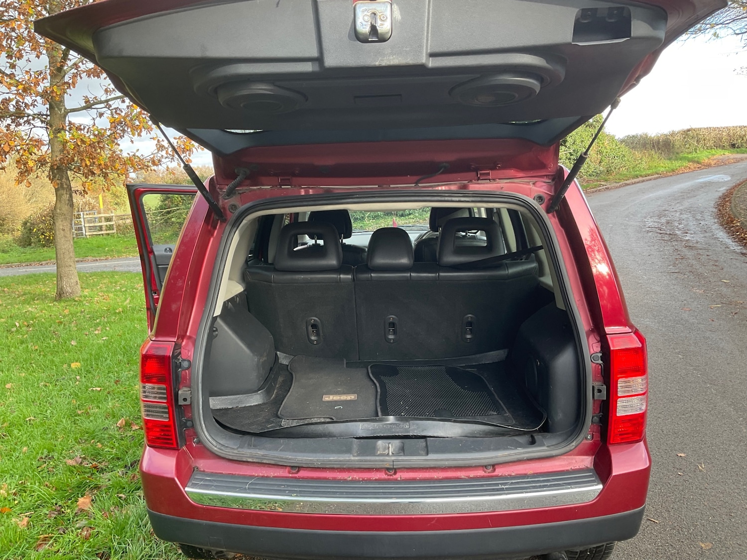 Used Jeep Patriot 2011 for sale - 76577765: Photo 9