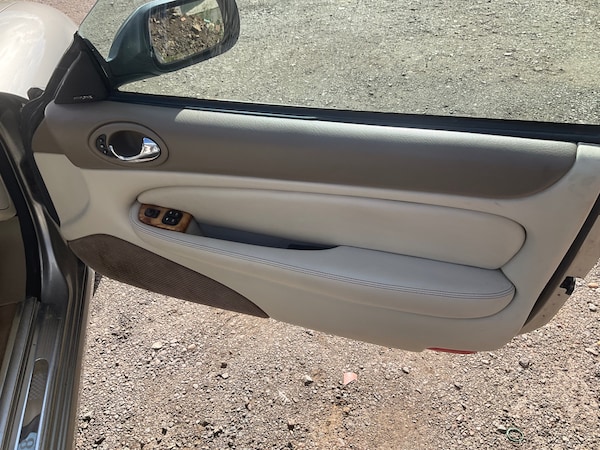 Used Jaguar XK8 2005 for sale - 75946649: Photo 12