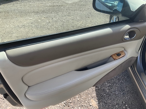 Used Jaguar XK8 2005 for sale - 75946649: Photo 16
