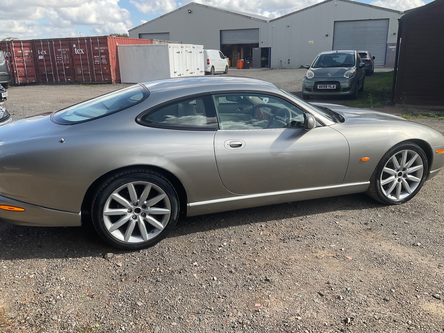 Used Jaguar XK8 2005 for sale - 75946649: Photo 2