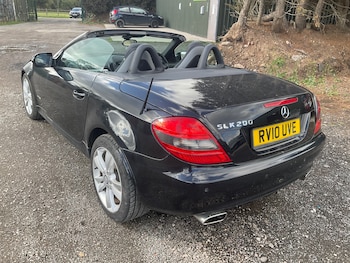 Used Mercedes-Benz SLK 2010 for sale - 75934307: Photo