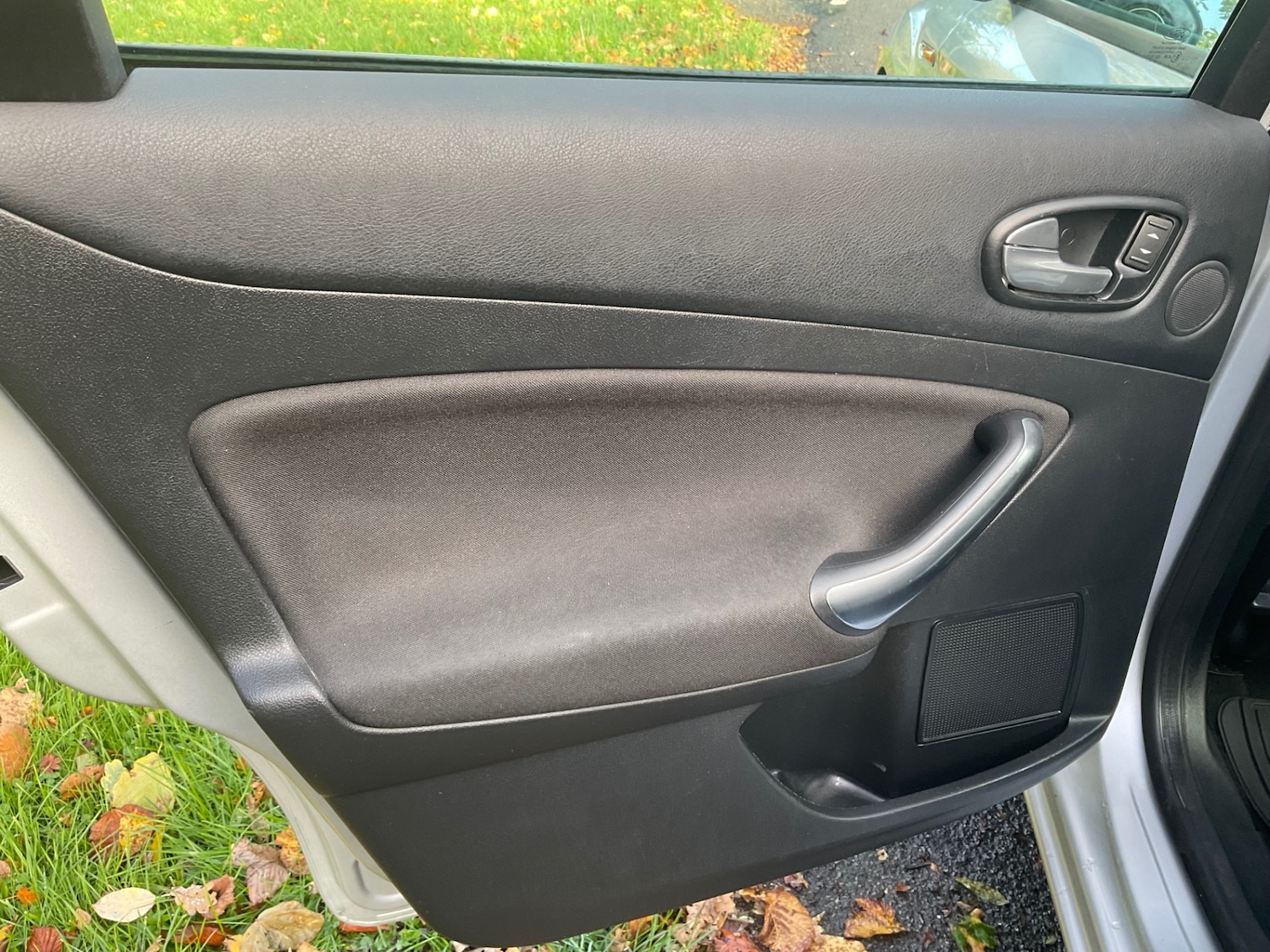 Used Ford Mondeo 2011 for sale - 77504391: Photo 14