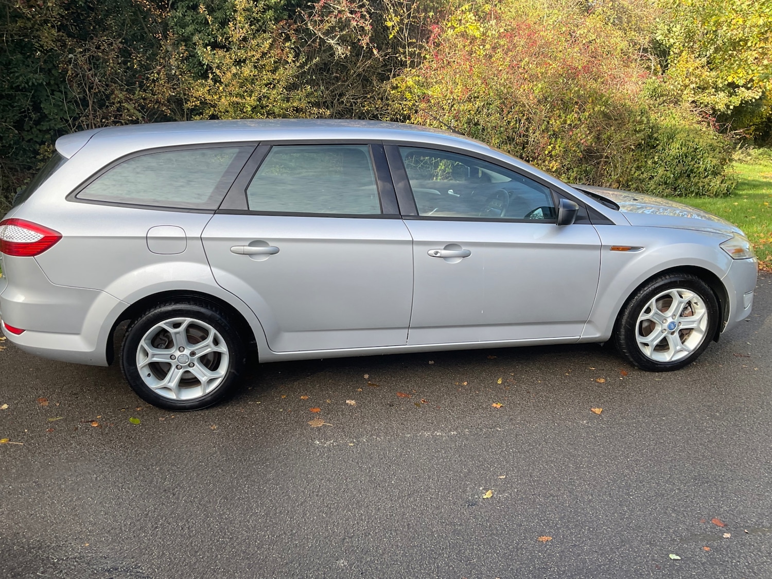 Used Ford Mondeo 2011 for sale - 77504391: Photo 4