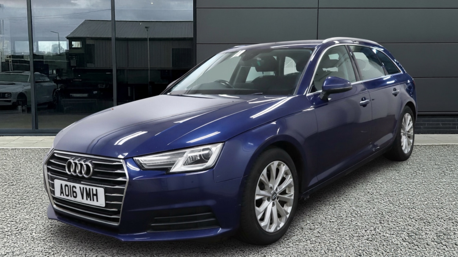 Used Audi A4 2016 for sale - 78109016: Photo 2