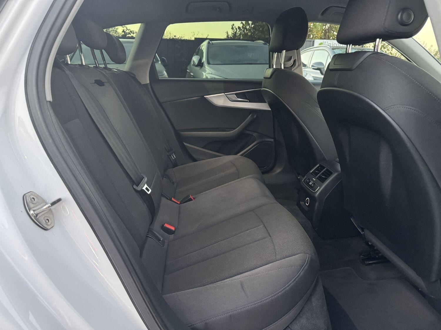 Used Audi A4 2016 for sale - 78109016: Photo 4