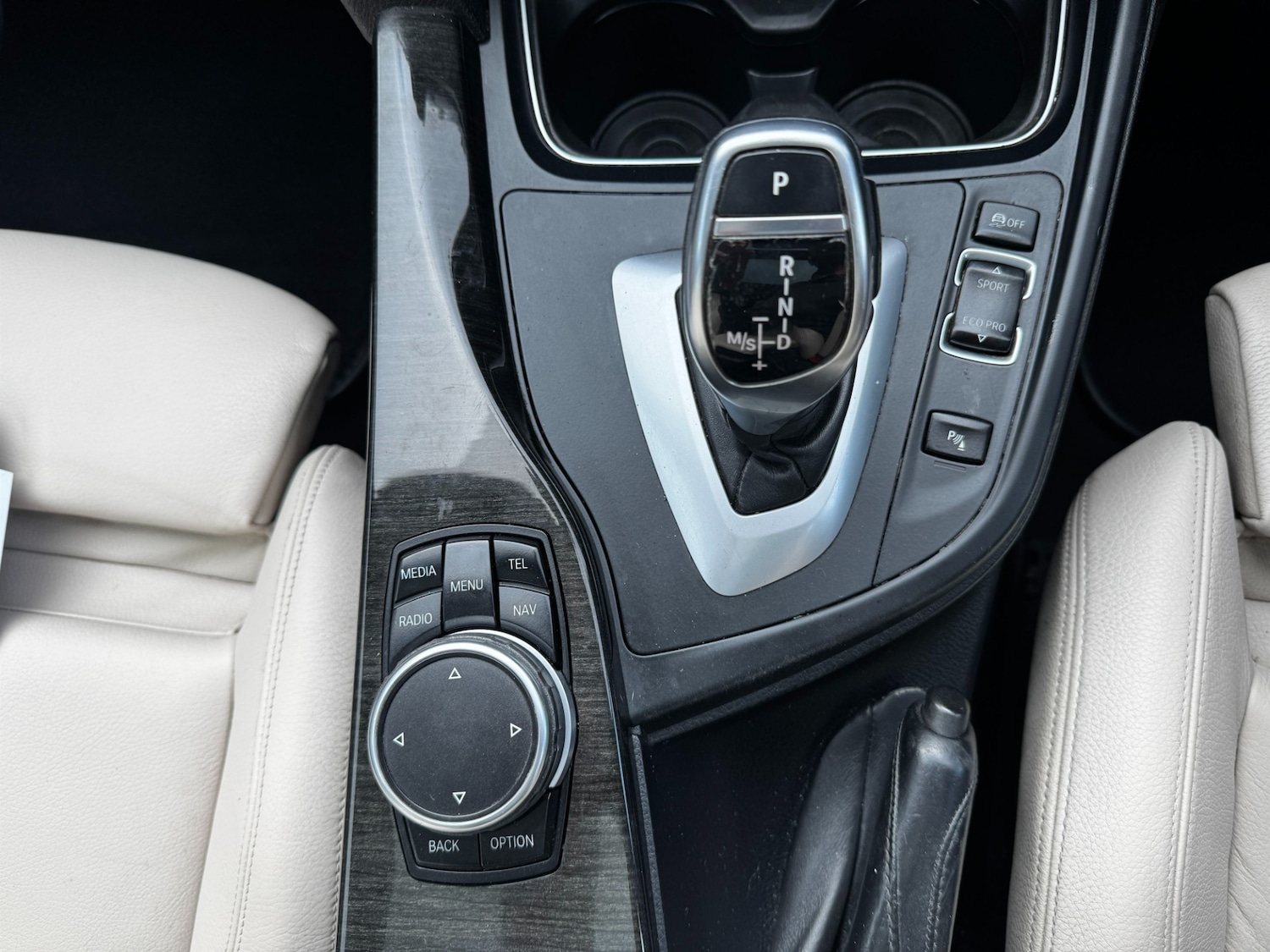 Used BMW 3 Series 2015 for sale - 76588497: Photo 22