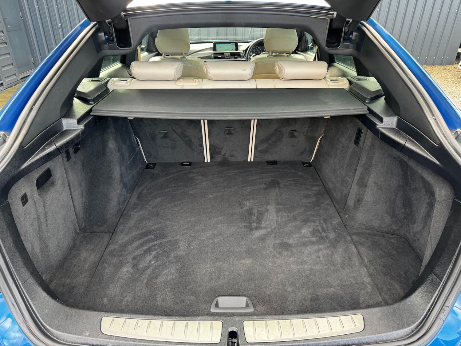 Used BMW 3 Series 2015 for sale - 76588497: Photo 29