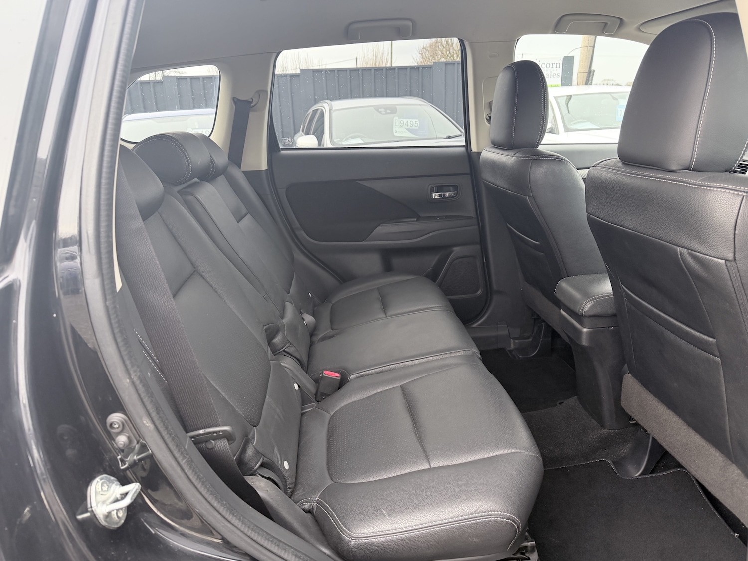 Used Mitsubishi Outlander 2016 for sale - 77168407: Photo 11