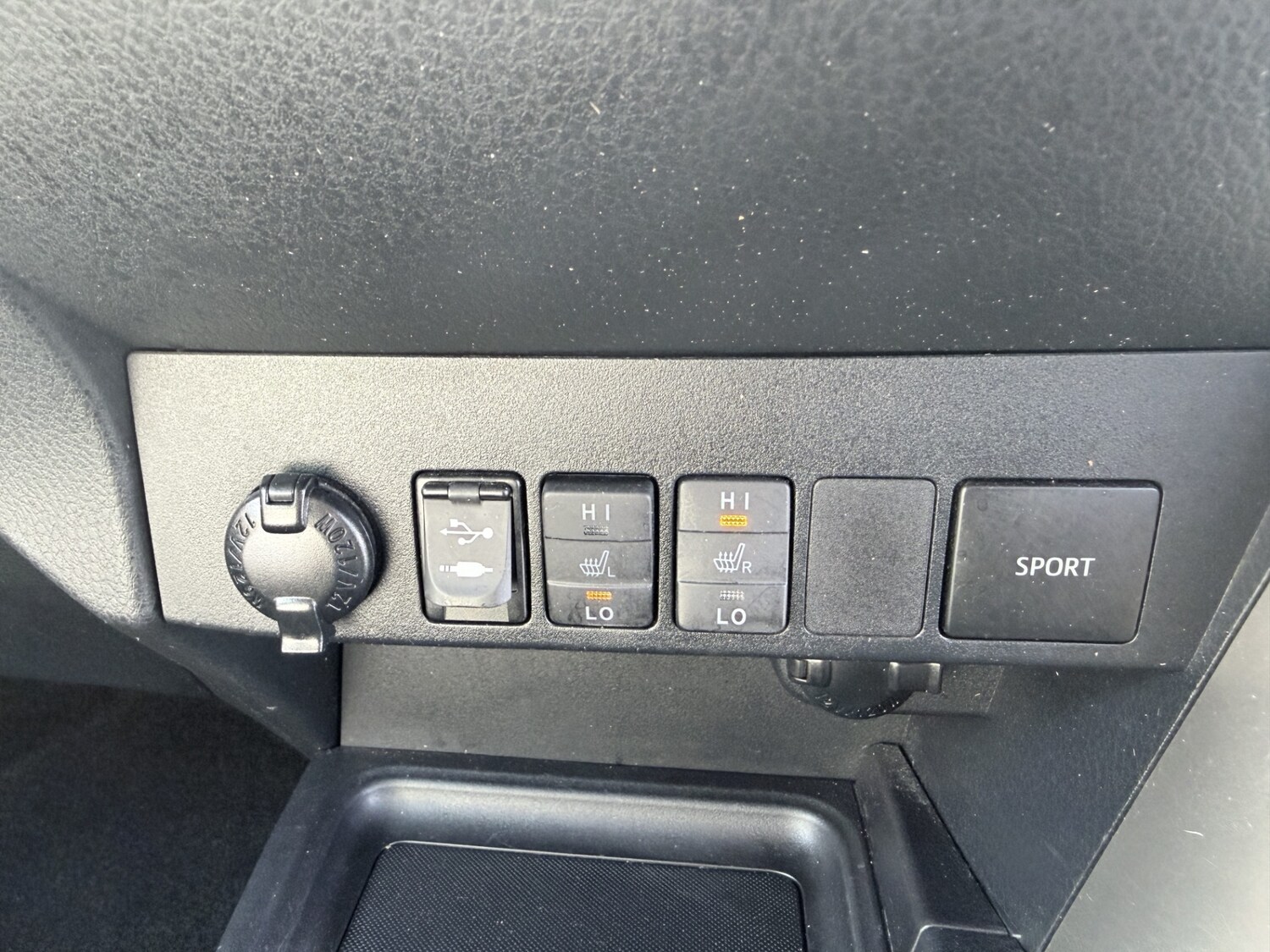 Used Toyota RAV4 2014 for sale - 78092937: Photo 20