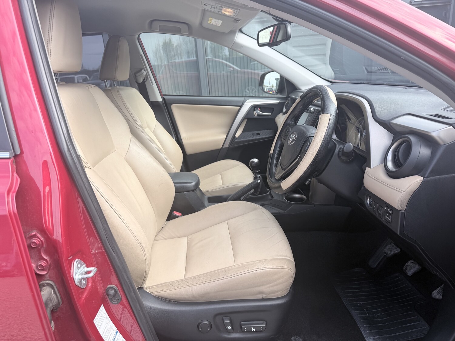 Used Toyota RAV4 2014 for sale - 78092937: Photo 9