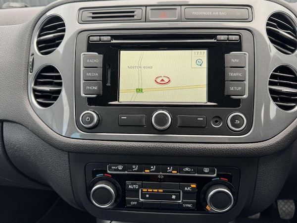 Used Volkswagen Tiguan 2014 for sale - 75203118: Photo 9