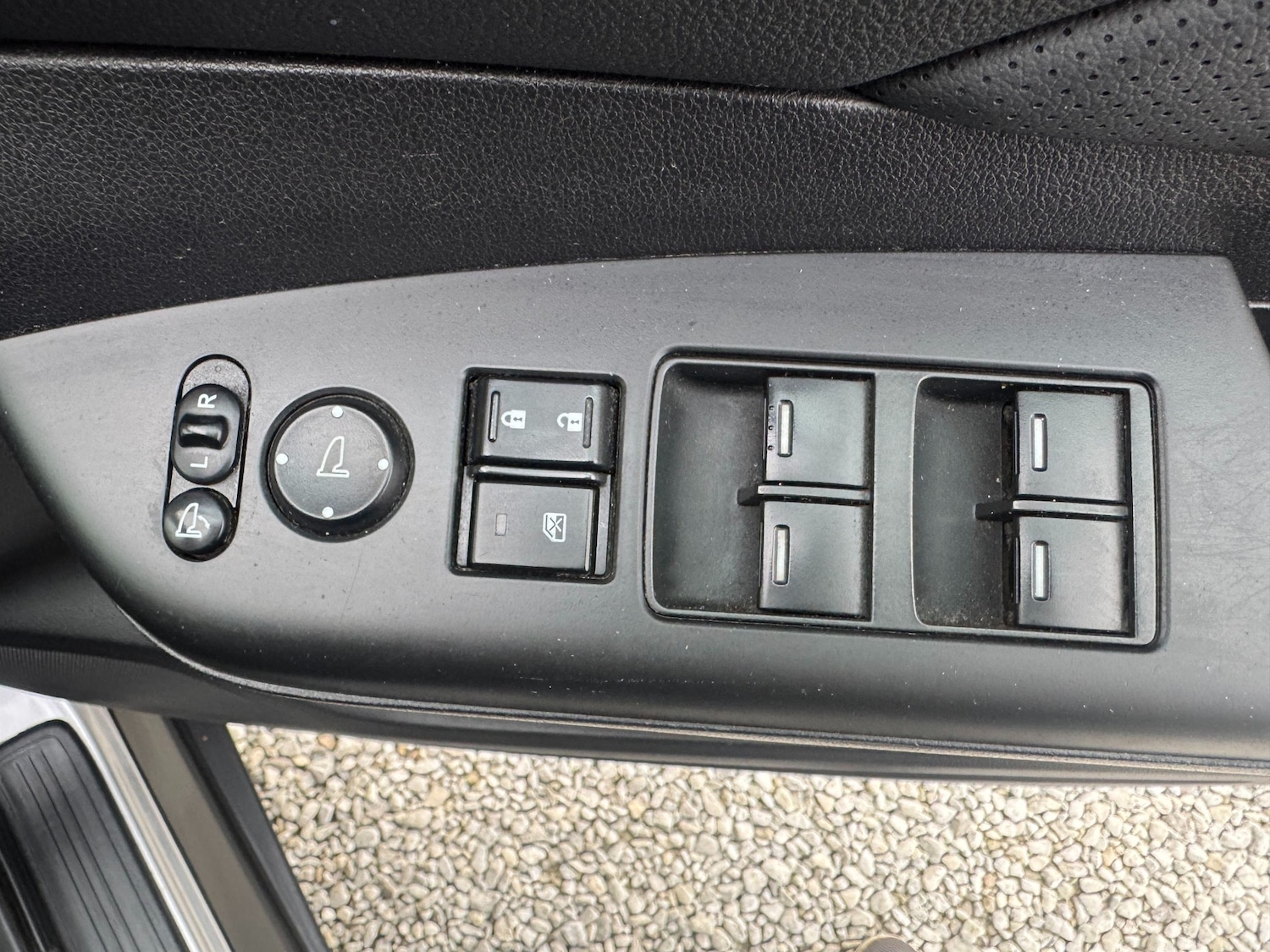 Used Honda CR-V 2015 for sale - 76302249: Photo 18