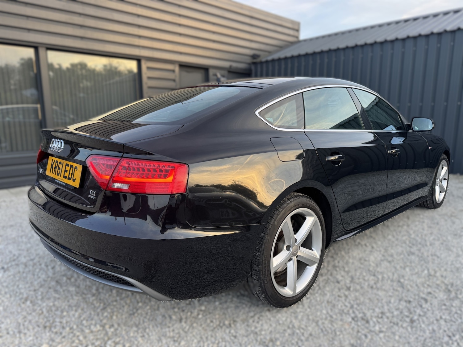 Used Audi A5 2012 for sale - 76198335: Photo 3
