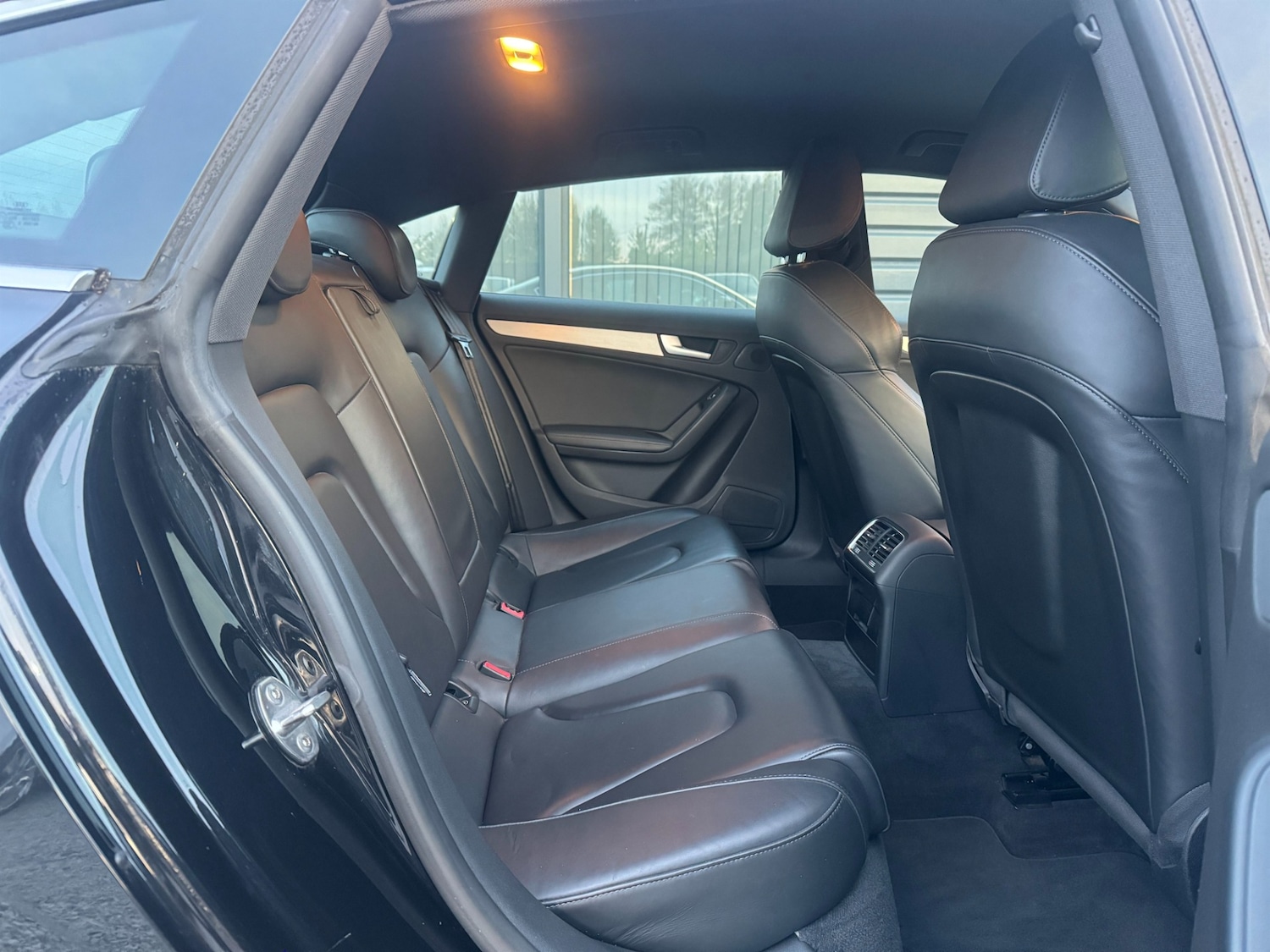 Used Audi A5 2012 for sale - 76198335: Photo 6