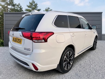 Used Mitsubishi Outlander 2015 for sale - 79431136: Photo