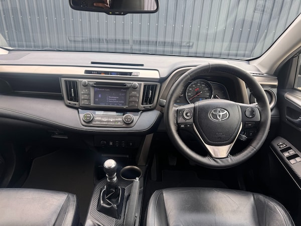 Used Toyota RAV4 2013 for sale - 75044947: Photo 5
