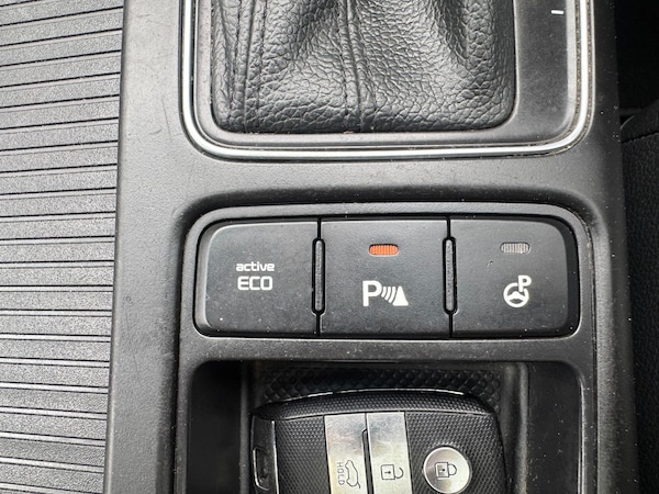Used Kia Sorento 2014 for sale - 76163610: Photo 16