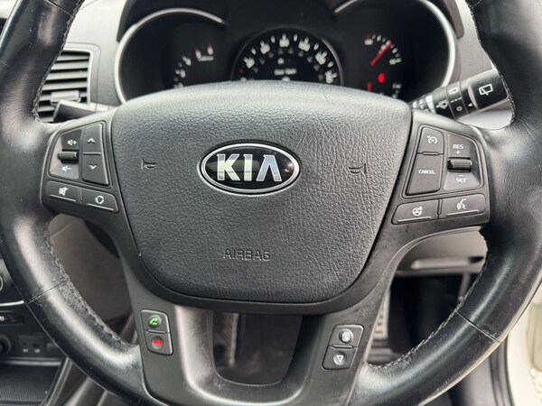 Used Kia Sorento 2014 for sale - 76163610: Photo 17