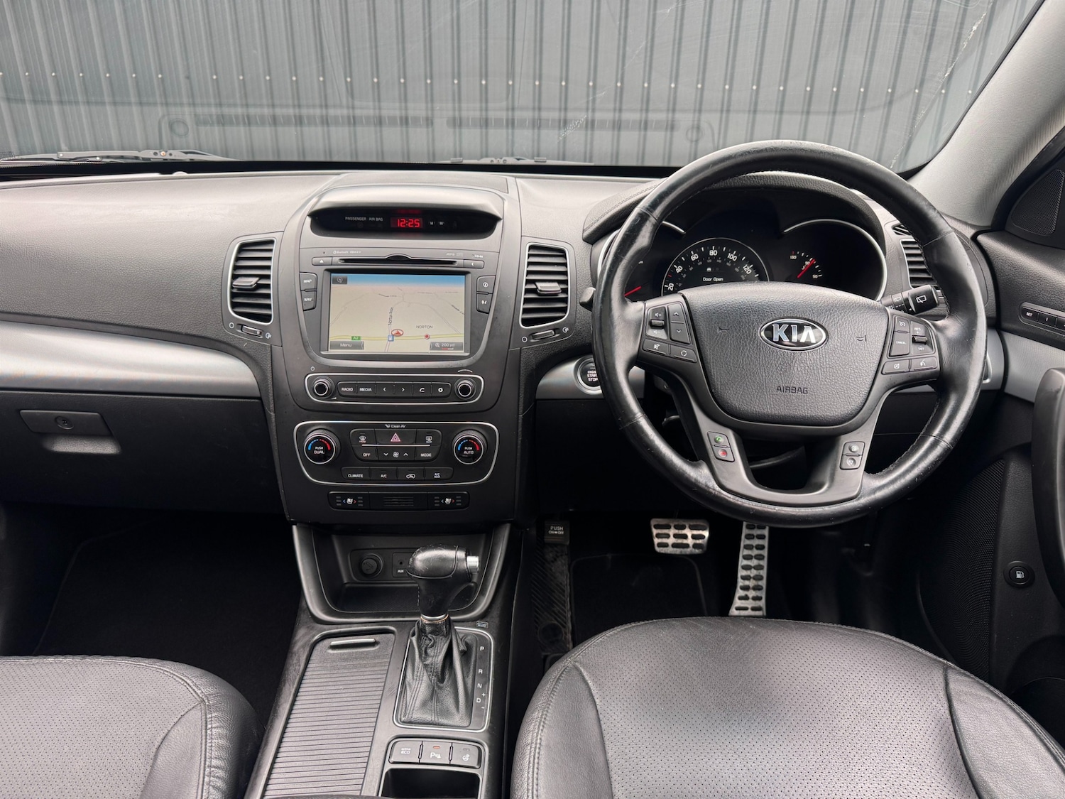 Used Kia Sorento 2014 for sale - 76163610: Photo 6