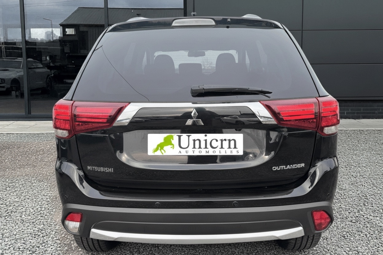 Used Mitsubishi Outlander 2018 for sale - 78064920: Photo 4