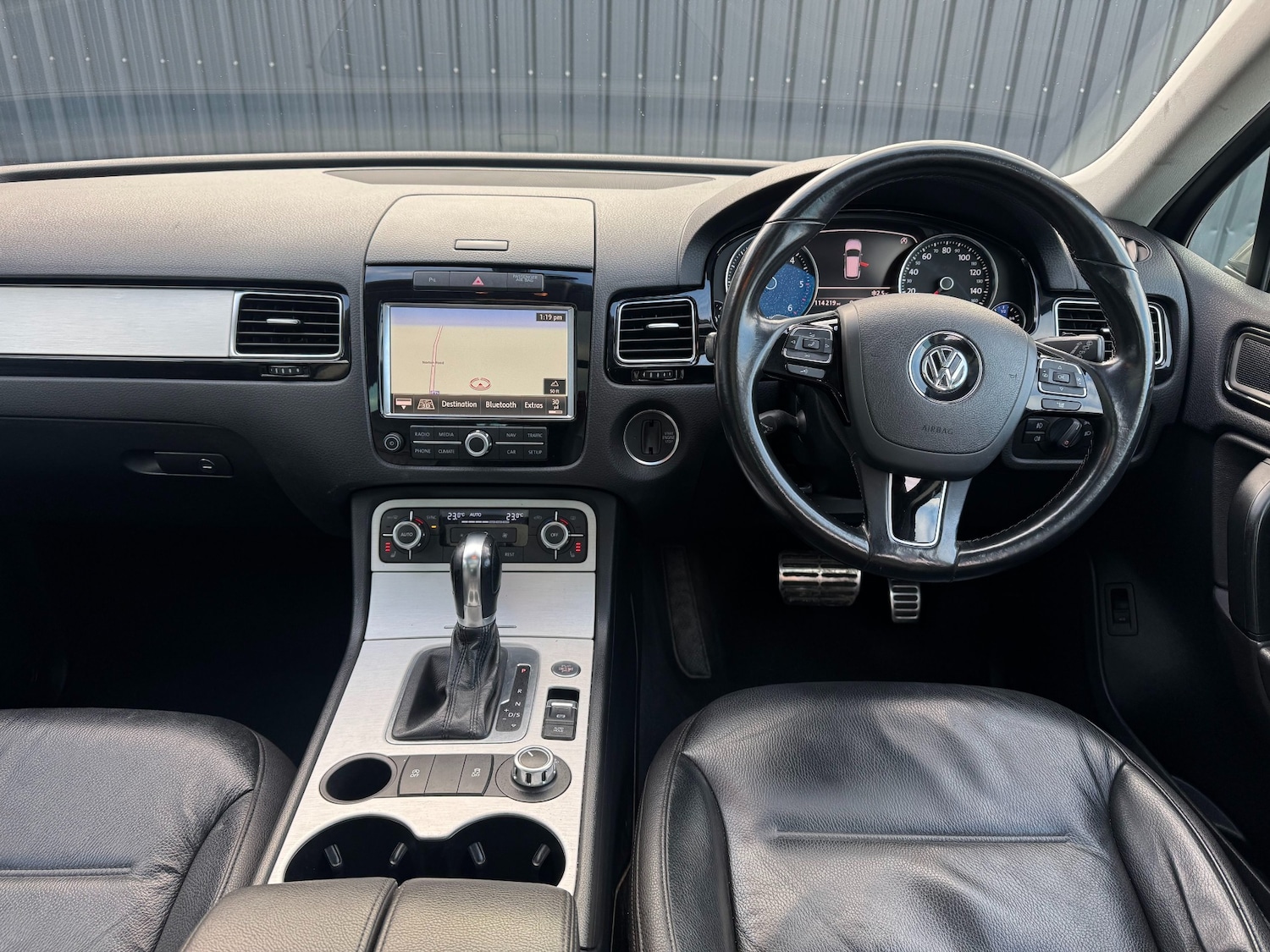 Used Volkswagen Touareg 2014 for sale - 76649881: Photo 11