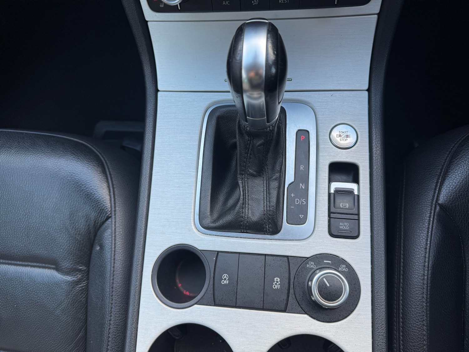 Used Volkswagen Touareg 2014 for sale - 76649881: Photo 21