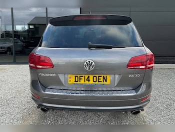 Used Volkswagen Touareg 2014 for sale - 76649881: Photo