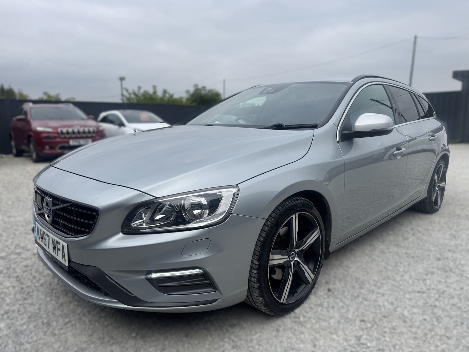 Used Volvo V60 2017 for sale - 76243944: Photo 25