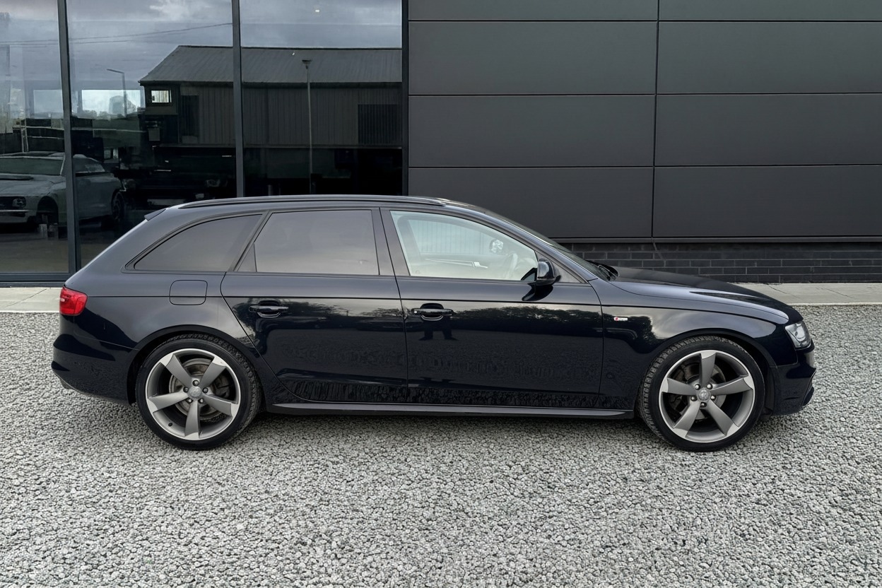 Used Audi A4 2014 for sale - 76957628: Photo 2