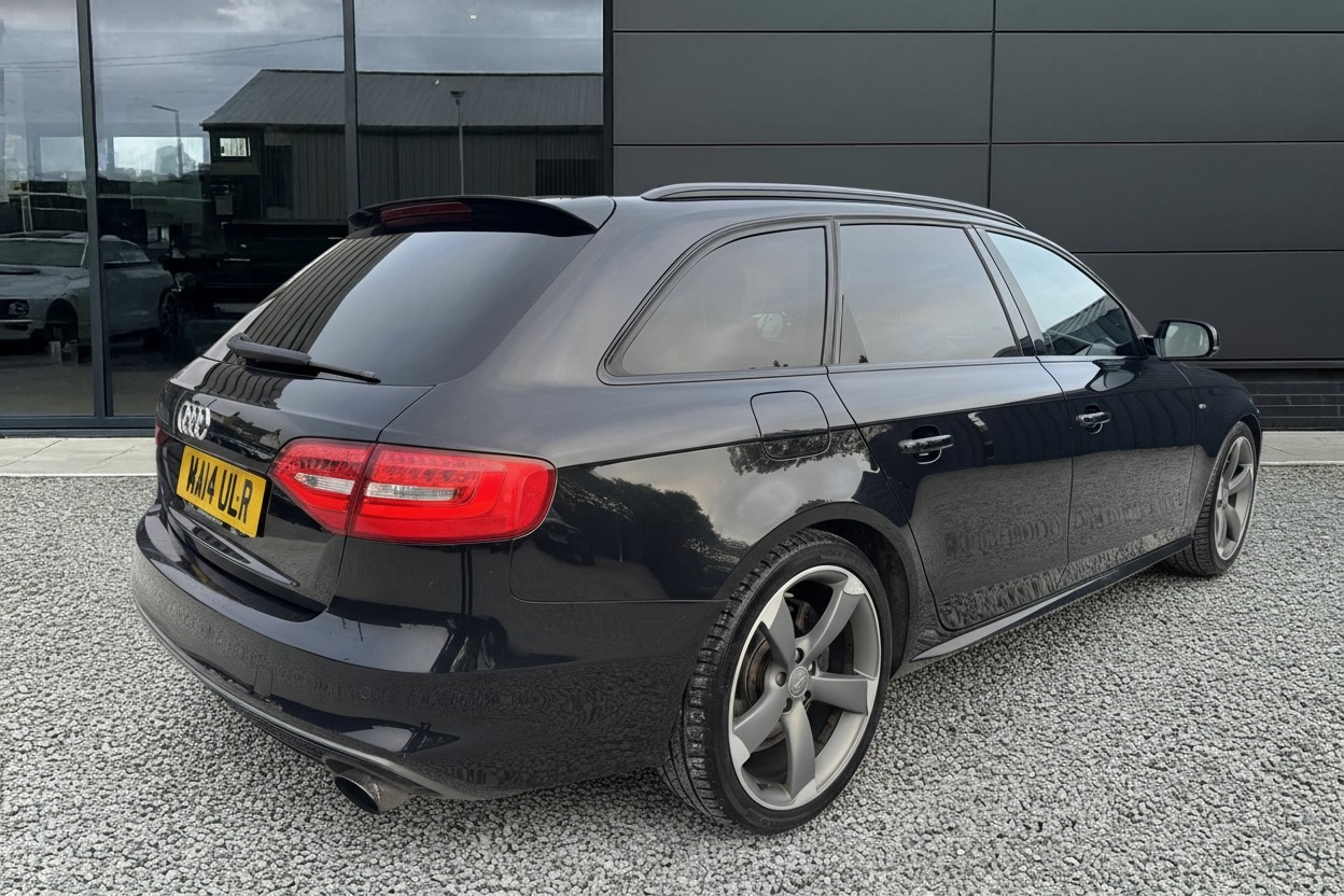 Used Audi A4 2014 for sale - 76957628: Photo 3