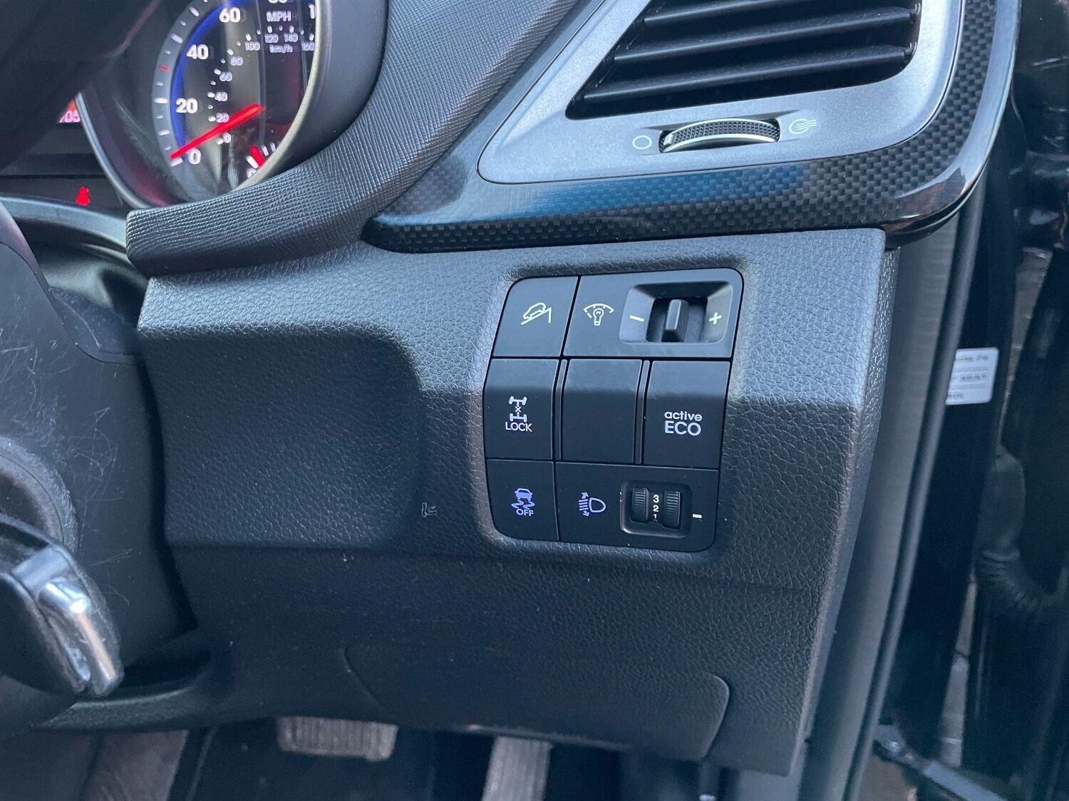 Used Hyundai Santa Fe 2015 for sale - 77789759: Photo 17