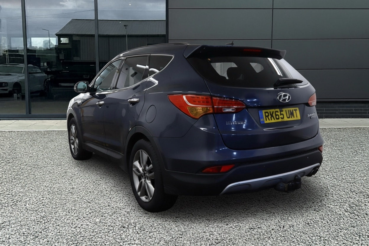 Used Hyundai Santa Fe 2015 for sale - 77789759: Photo 4