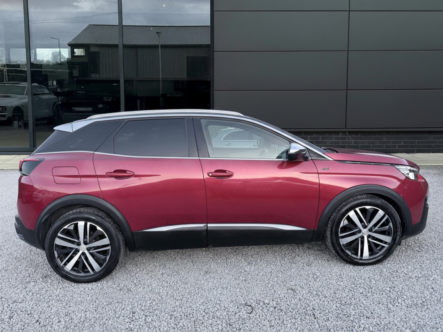 Used Peugeot 3008 2017 for sale - 78060745: Photo 2