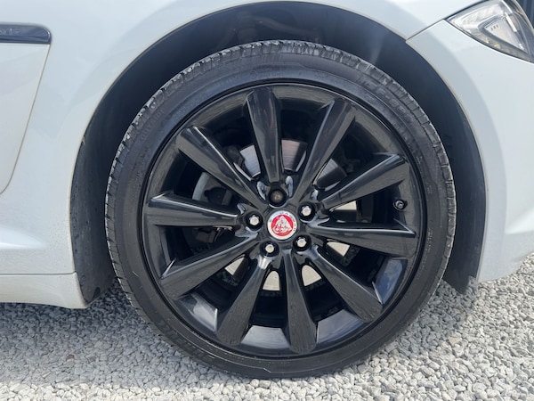 Used Jaguar XF 2015 for sale - 75481625: Photo 29