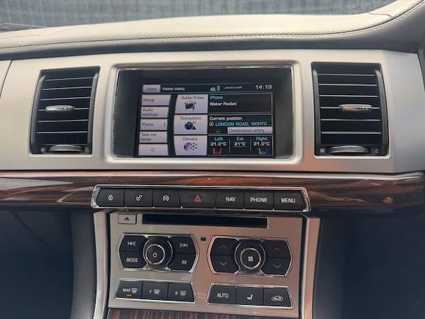 Used Jaguar XF 2015 for sale - 75481625: Photo 7
