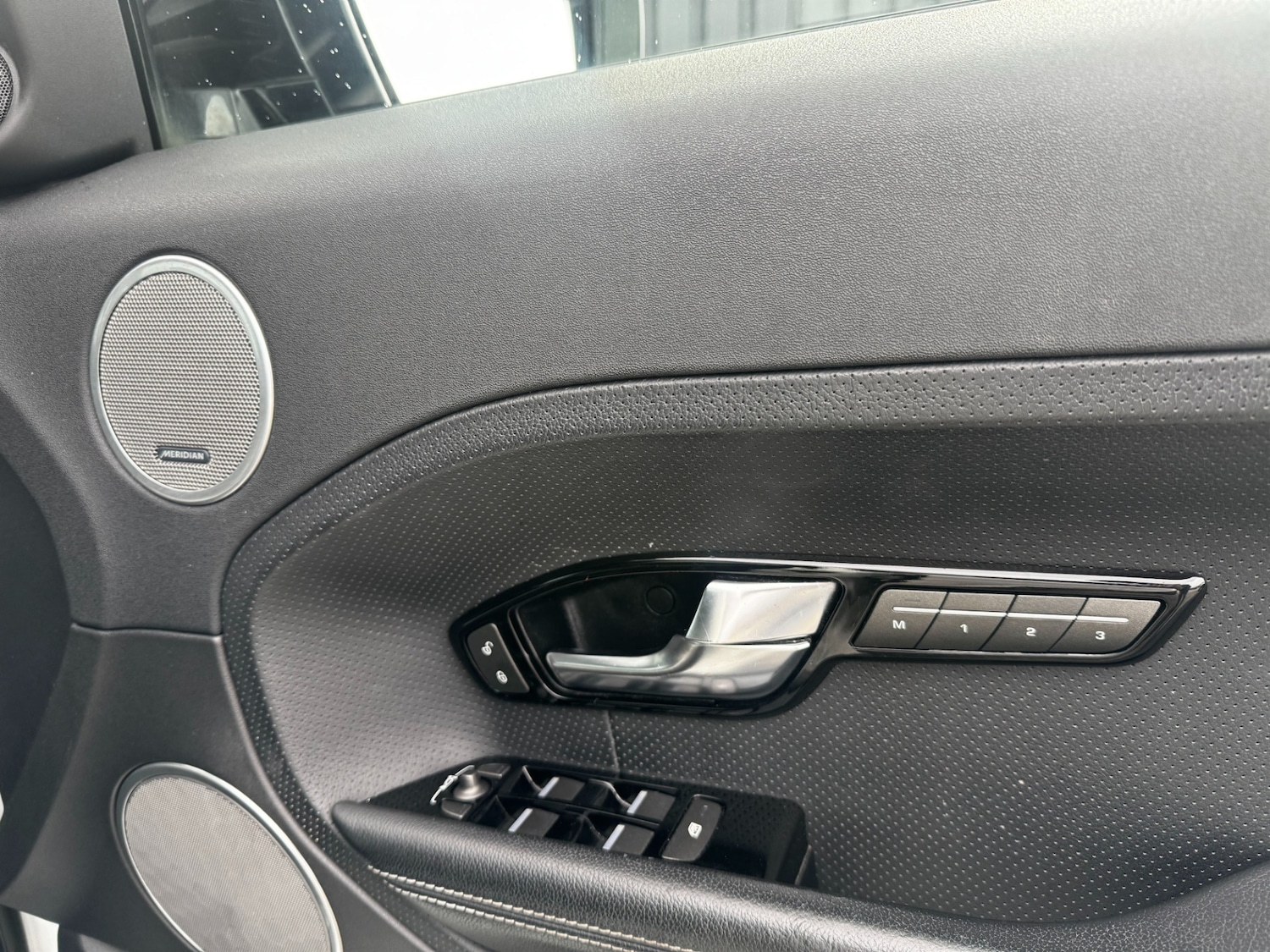 Used Land Rover Range Rover Evoque 2013 for sale - 76332097: Photo 17