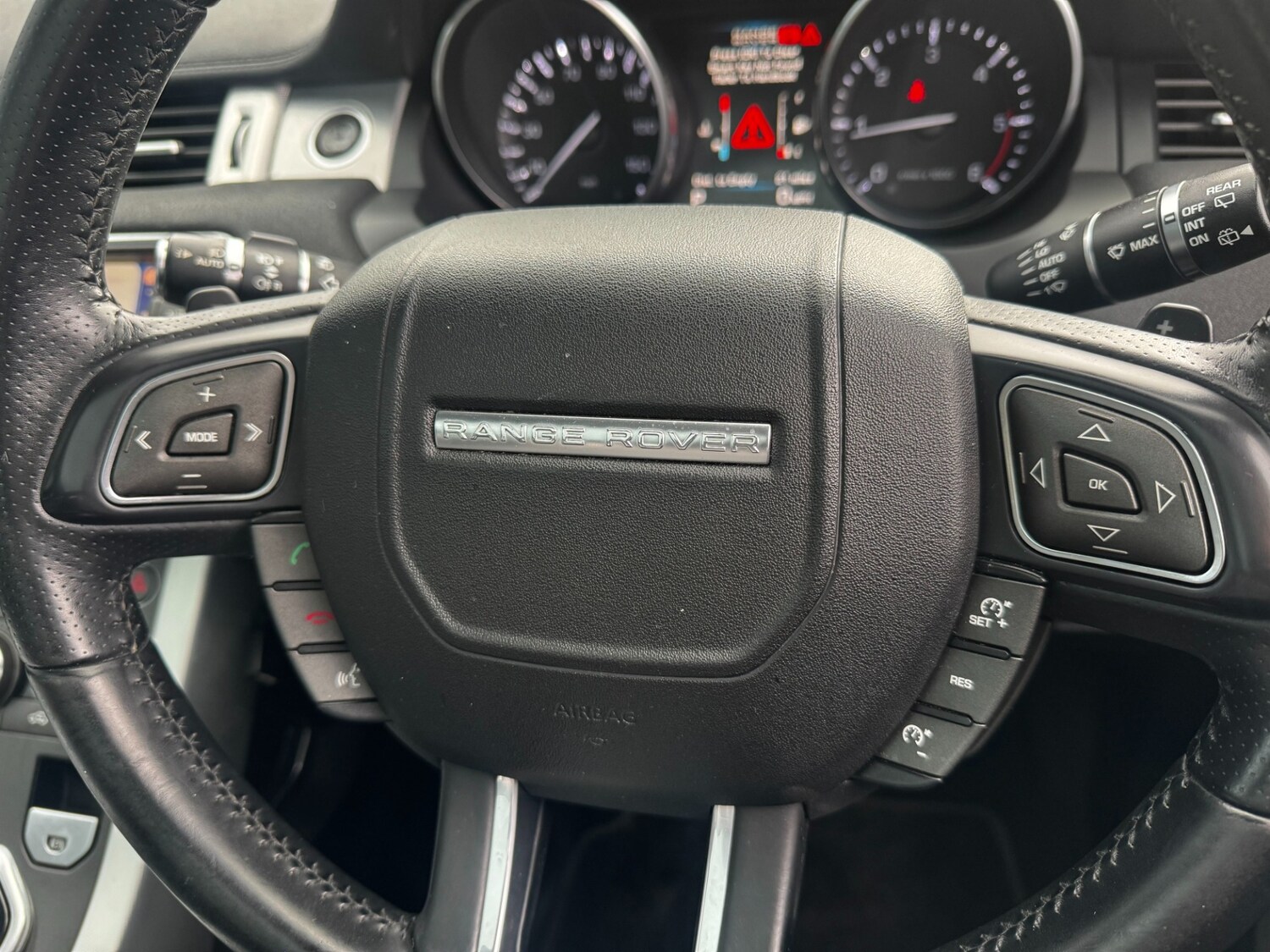 Used Land Rover Range Rover Evoque 2013 for sale - 76332097: Photo 18