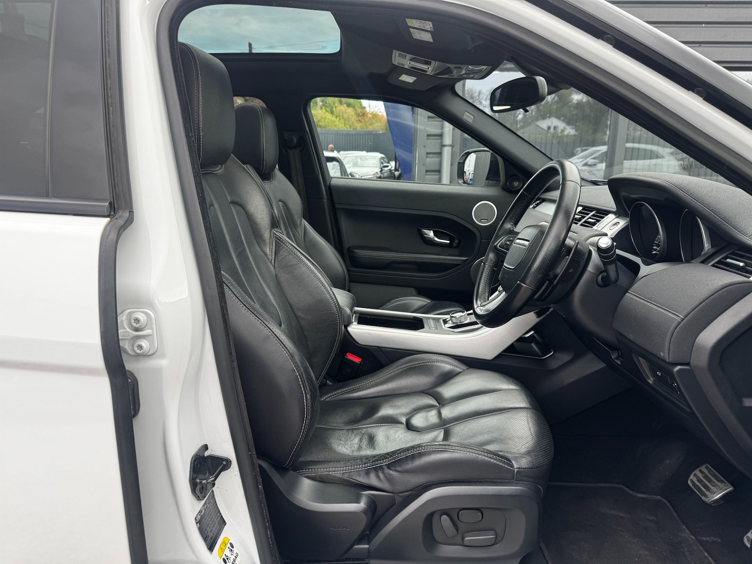 Used Land Rover Range Rover Evoque 2013 for sale - 76332097: Photo 4