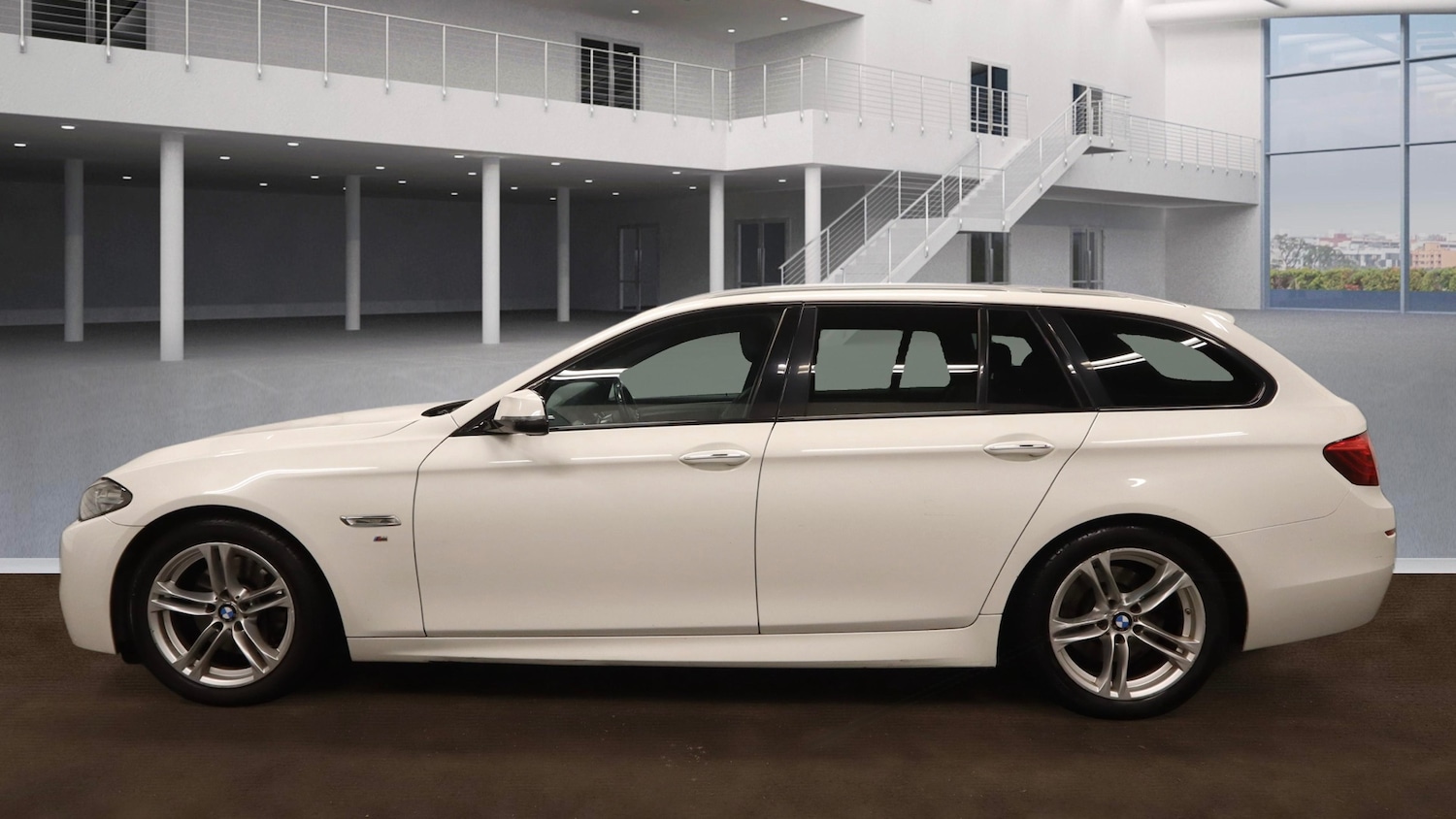 Used BMW 5 Series 2016 for sale - 77743951: Photo 5