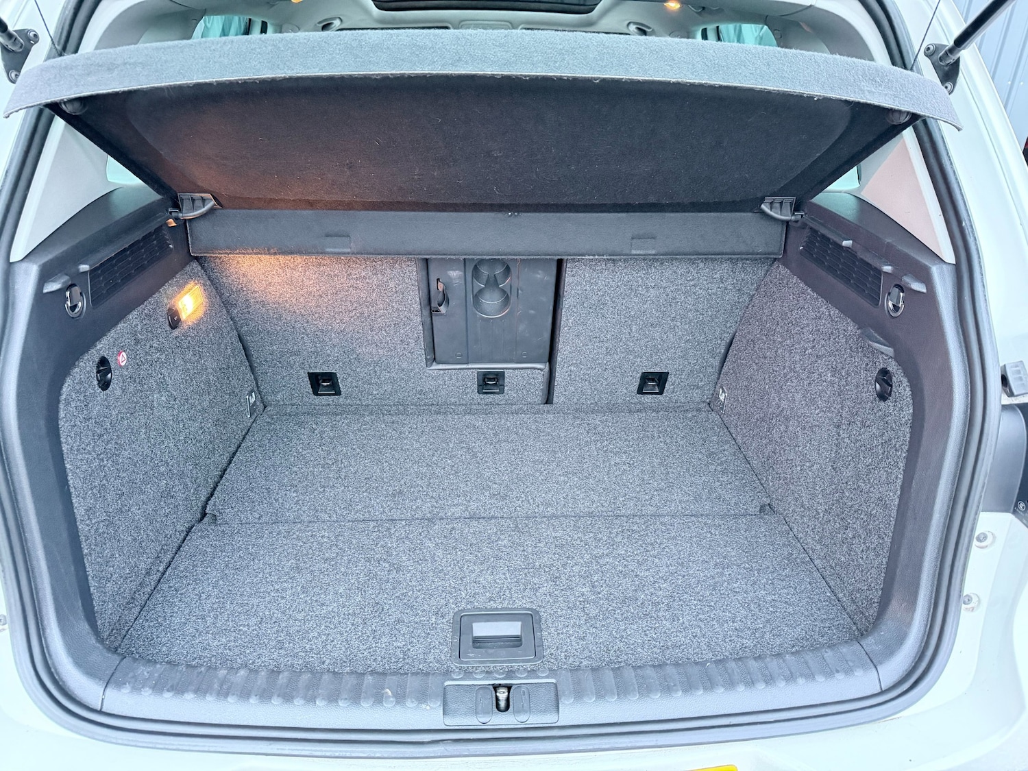 Used Volkswagen Tiguan 2012 for sale - 76948606: Photo 25