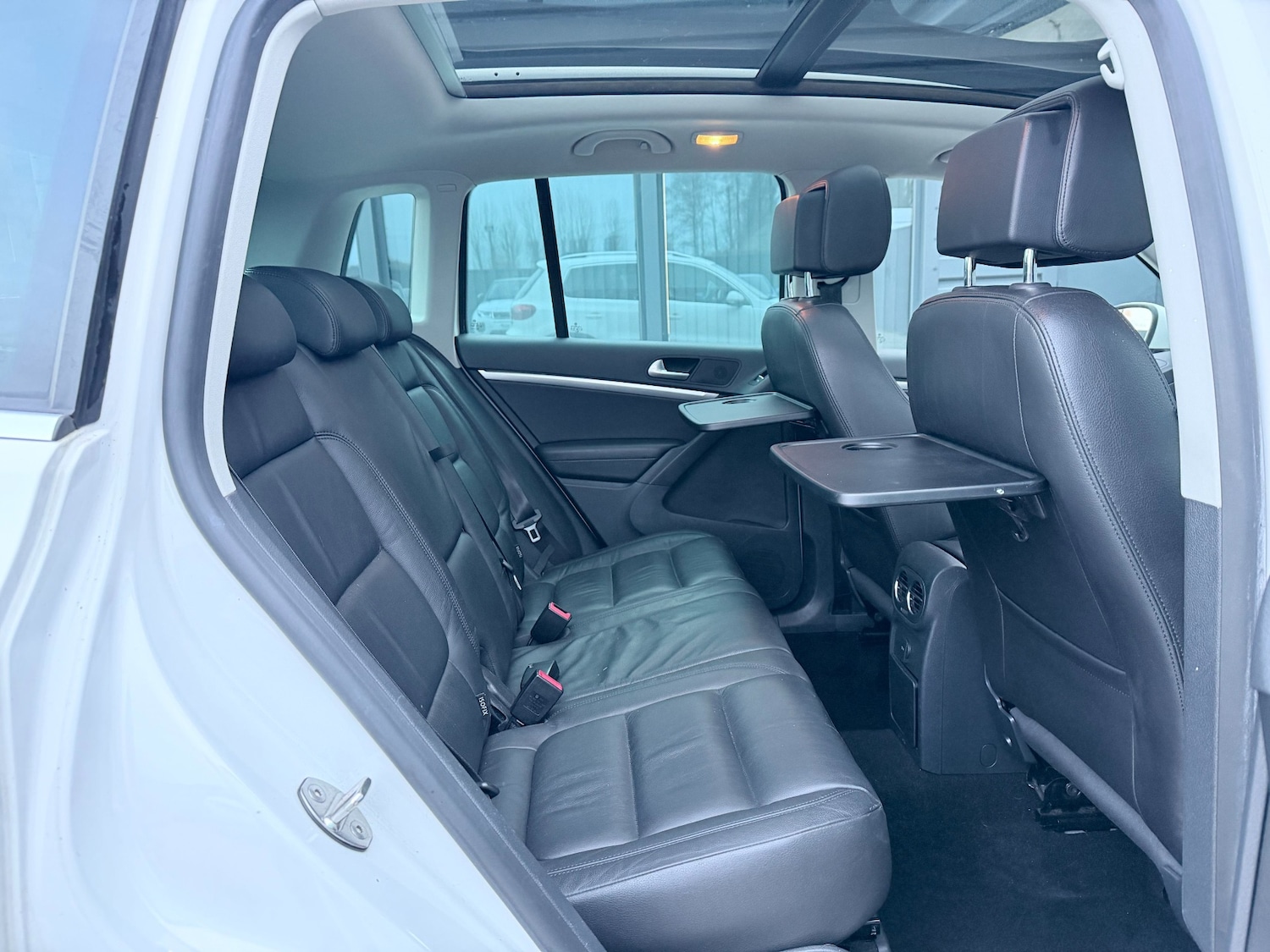 Used Volkswagen Tiguan 2012 for sale - 76948606: Photo 6